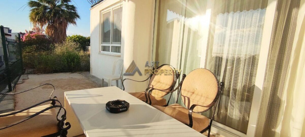 Уютная трехэтажная вилла 3+1, 200м2 в районе Тюрклер - Ракурс 16