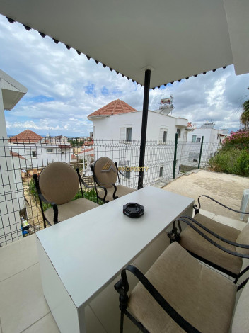 Уютная трехэтажная вилла 3+1, 200м2 в районе Тюрклер - Ракурс 29