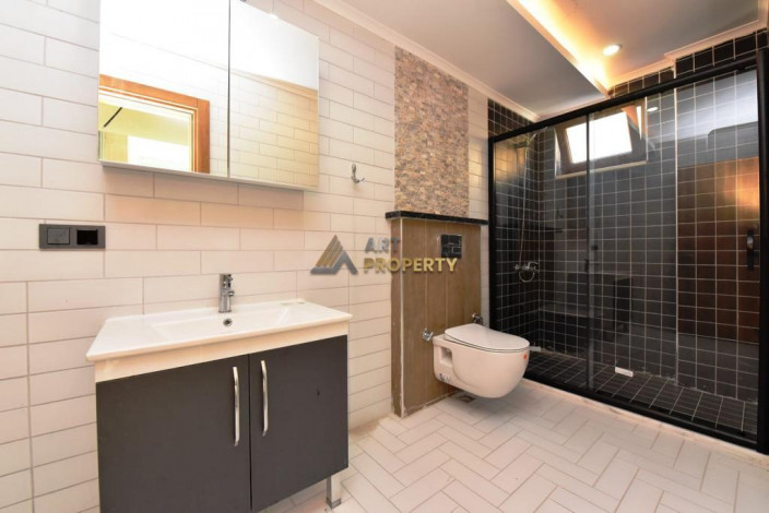 Шикарная вилла 4+1, 350м2 в престижном районе Тепе - Ракурс 17