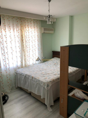 Двухкомнатная квартира с мебелью и техникой  в центре Махмутлара, 55 м2 - Ракурс 3