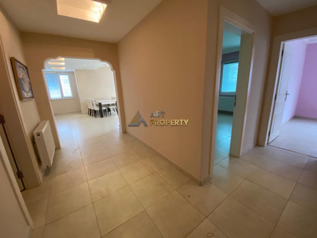 Трехкомнатные апартаменты рядом с морем в районе Тосмур, 120 м2 - Ракурс 6