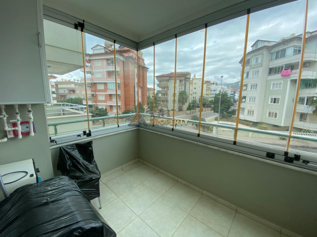 Трехкомнатные апартаменты рядом с морем в районе Тосмур, 120 м2 - Ракурс 16