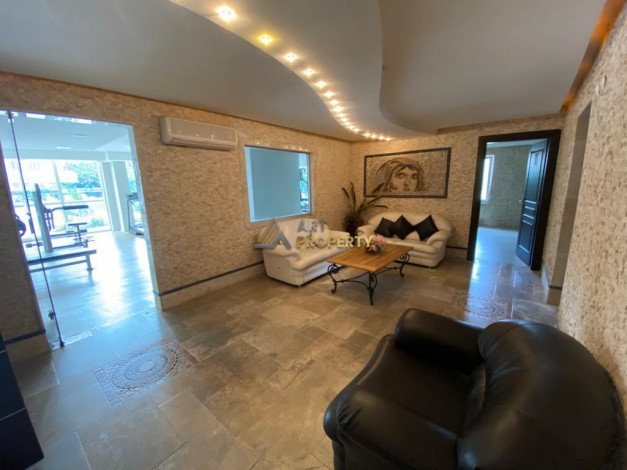 Трехкомнатные апартаменты рядом с морем в районе Тосмур, 120 м2 - Ракурс 21