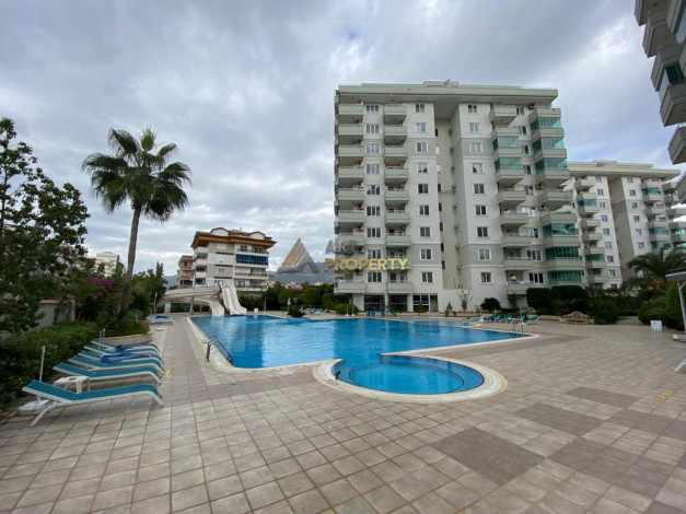 Трехкомнатные апартаменты рядом с морем в районе Тосмур, 120 м2 - Ракурс 25