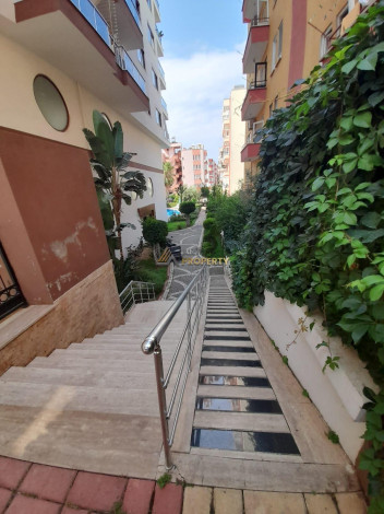 Меблированные апартаменты 1+1, 65м2 в отличном ЖК, район Махмутлар - Ракурс 8