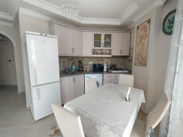 Двухкомнатная квартира рядом с набережной реки Димчай в районе Тосмур, 65 м2 - Ракурс 2