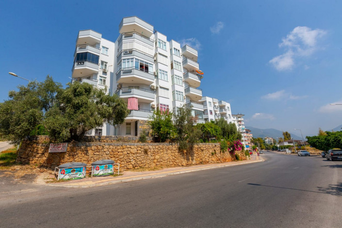 Двухкомнатная квартира рядом с набережной реки Димчай в районе Тосмур, 65 м2 - Ракурс 11