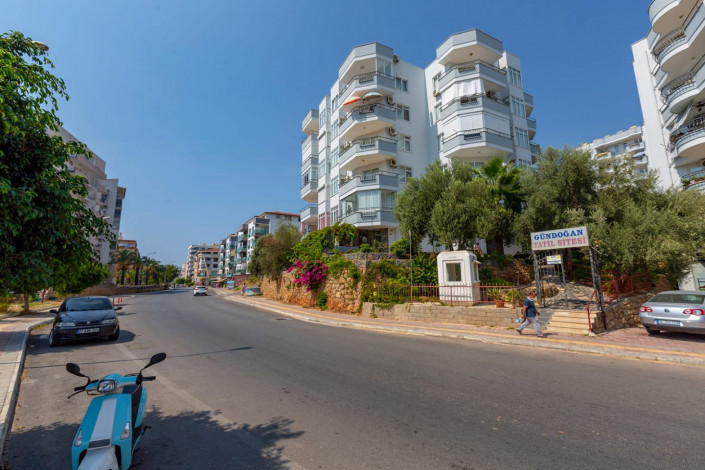 Двухкомнатная квартира рядом с набережной реки Димчай в районе Тосмур, 65 м2 - Ракурс 14