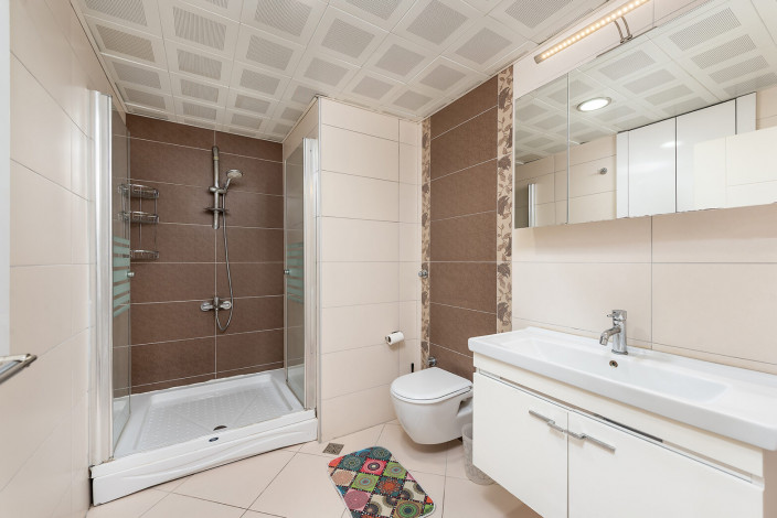 Меблированная квартира 1+1, 65м2 с видом на море в районе Джикджилли - Ракурс 4