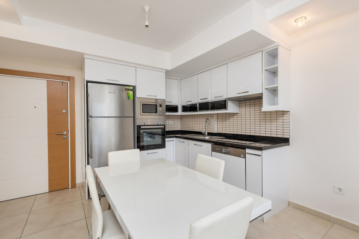 Меблированная квартира 1+1, 65м2 с видом на море в районе Джикджилли - Ракурс 6