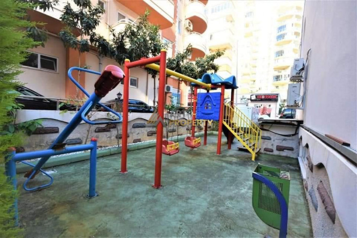 Апартаменты планировки 2+1, 120м2 в шаговой доступности от моря, район Махмутлар - Ракурс 12