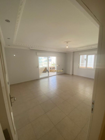 Квартира планировки 3+1, 185м2 с отдельной кухней, Махмутлар - Ракурс 7