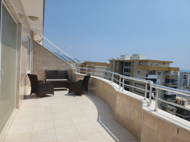 Пентхаус планировки 4+1, 270м2 в районе Махмутлар - Ракурс 4