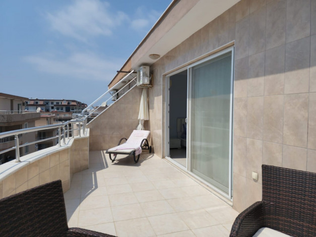 Пентхаус планировки 4+1, 270м2 в районе Махмутлар - Ракурс 6