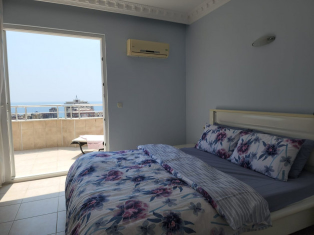 Пентхаус планировки 4+1, 270м2 в районе Махмутлар - Ракурс 45