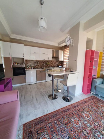 Уютная квартира планировки 1+1, 50м2 в районе Махмутлар - Ракурс 3