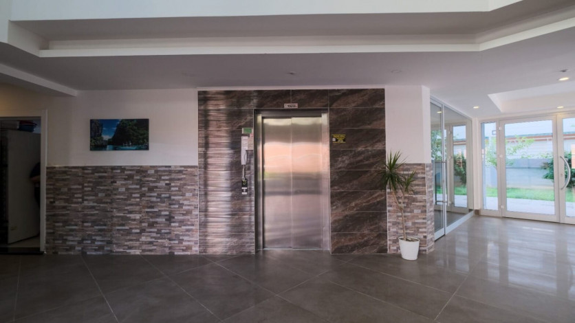 Просторная меблированная квартира планировки 1+1, 70м2 в районе Махмутлар - Ракурс 9