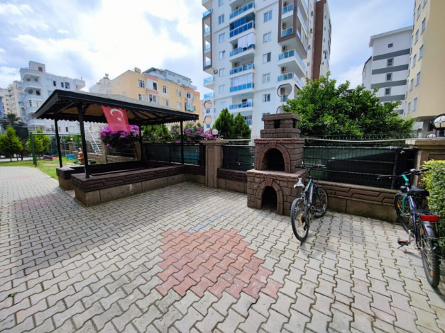 Просторная меблированная квартира планировки 1+1, 80м2 в районе Махмутлар - Ракурс 9