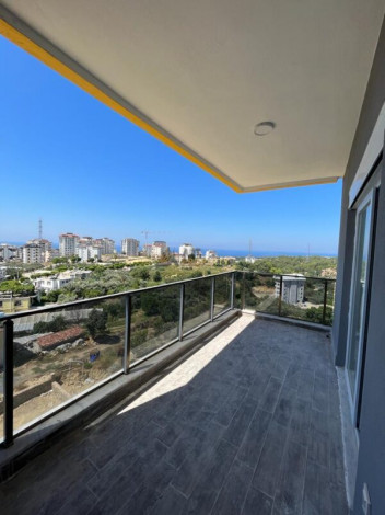 Апартаменты планировки 2+1, 105м2 с видом на море в районе Авсаллар - Ракурс 4