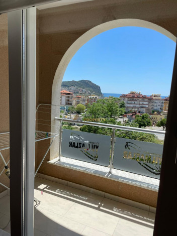 Меблированные апартаменты 2+1, 110м2 с видом на море и крепость, центр Алании - Ракурс 5