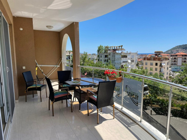 Меблированные апартаменты 2+1, 110м2 с видом на море и крепость, центр Алании - Ракурс 16