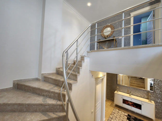 Меблированный пентхаус планировки 4+1, 180м2 в районе Оба - Ракурс 31