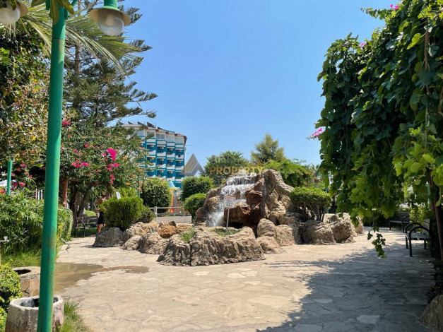 Две квартиры планировки 1+1, 55м2 в районе Клеопатры - Ракурс 27