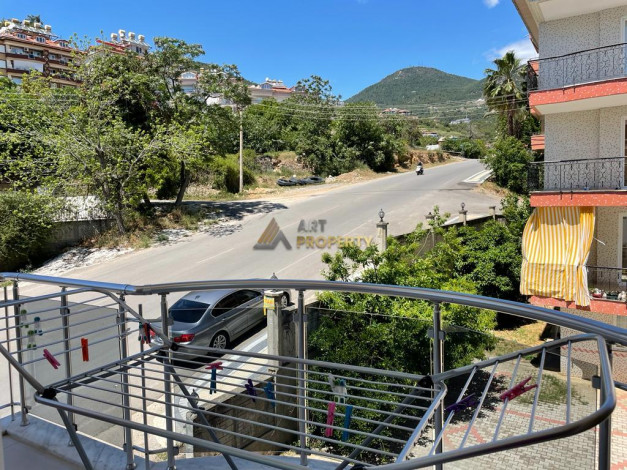 Меблированная квартира планировки 5+1, 150м2 с видом на море и крепость в центре Алании - Ракурс 2