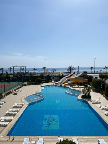 Полностью меблированные апартаменты 2+1 в элитной резиденции у моря в Тосмуре, 120 м2 - Ракурс 26