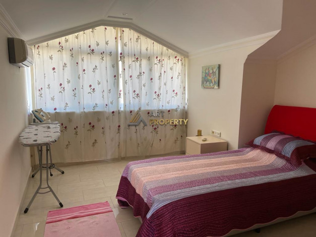 Меблированная квартира планировки 5+1, 150м2 с видом на море и крепость в центре Алании - Ракурс 12