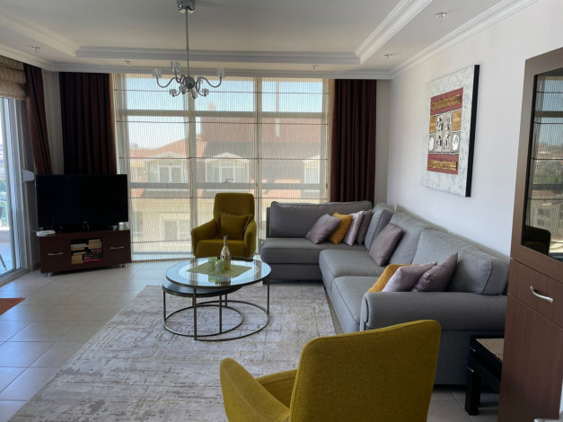 Просторный пентхаус планировки 5+1, 220м2 в районе Оба - Ракурс 3