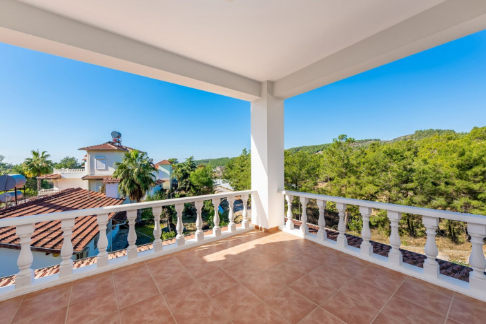 Меблированная  вилла 3+1, 185м2 в районе Авсаллар - Ракурс 12