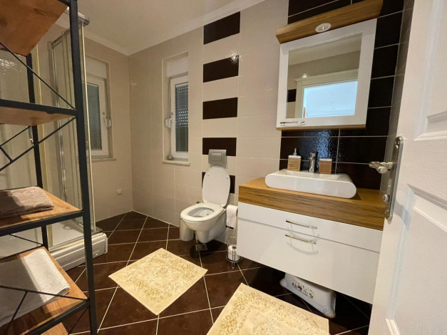 Трехэтажная вилла планировки 4+1, 275м2 в районе Каргыджак - Ракурс 13