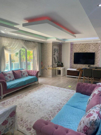 Трехэтажная вилла с видом на море в престижном районе Тепе, центр Алании - Ракурс 9