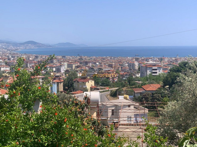 Трехэтажная вилла с видом на море в престижном районе Тепе, центр Алании - Ракурс 14