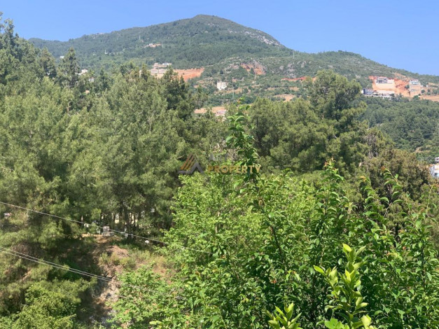 Трехэтажная вилла с видом на море в престижном районе Тепе, центр Алании - Ракурс 19