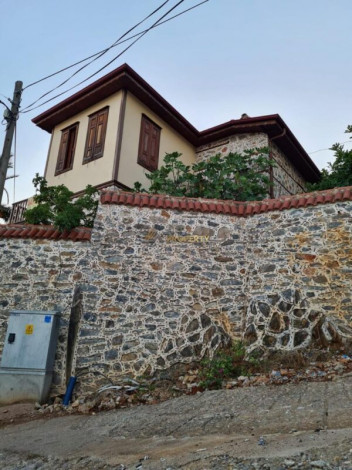 Уютный дом в традиционном стиле в исторической части города - Ракурс 12