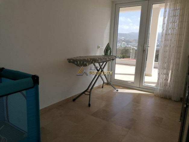 Трехэтажная вилла 3+1 в районе Конаклы - Ракурс 3