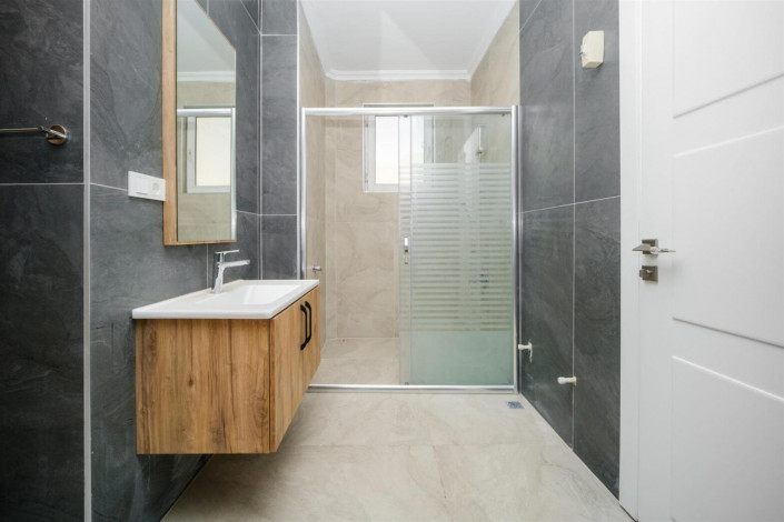 Двухэтажная вилла 3+1, 245м2 в районе Конаклы - Ракурс 11