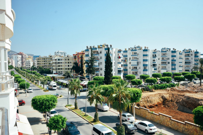 Меблированные апартаменты планировки 2+1, 115м2 с видом на море в районе Махмутлар - Ракурс 11