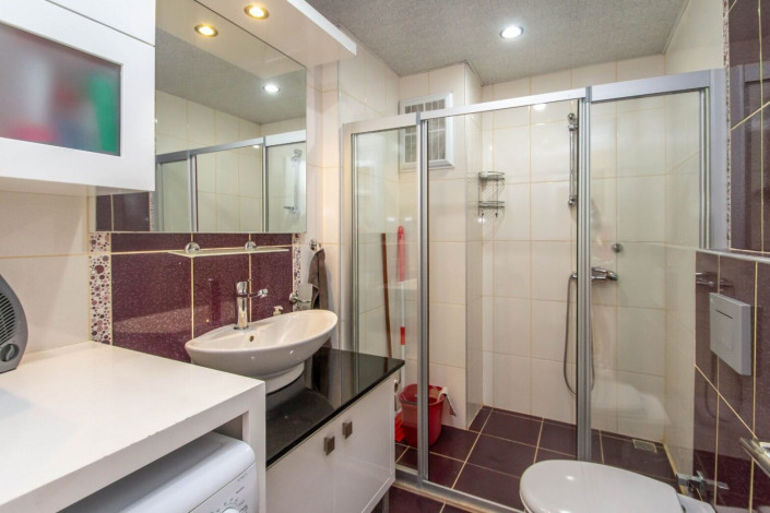 Меблированные апартаменты планировки 2+1, 105м2 с видом на море в районе Кестель - Ракурс 3