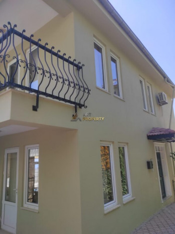 Уютная меблированная вилла в популярном жилом комплексе, район Каргыджак - Ракурс 13