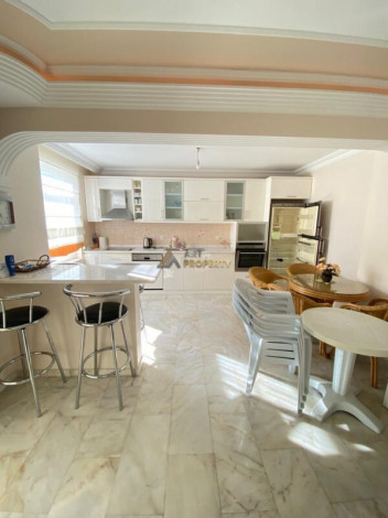 Меблированная квартира планировки 2+1, 110м2 в отличном жилом комплексе, Махмутлар - Ракурс 4