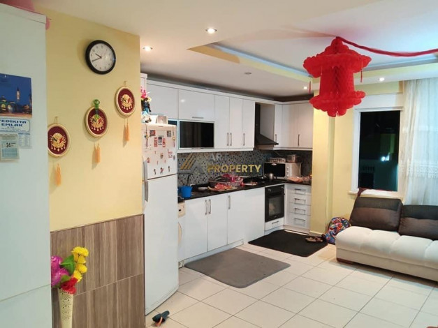 Двухкомнатная квартира в районе Махмутлар, Алания, рядом с вторничным  рынком, 65 м2. - Ракурс 5