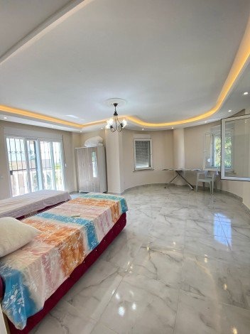 Четырехэтажная вилла с видом на море в Авсаллар, 250м2 - Ракурс 36