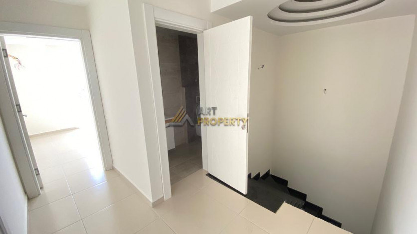 Видовой пентхаус планировки 4+1, 180м2 в районе Махмутлар - Ракурс 16