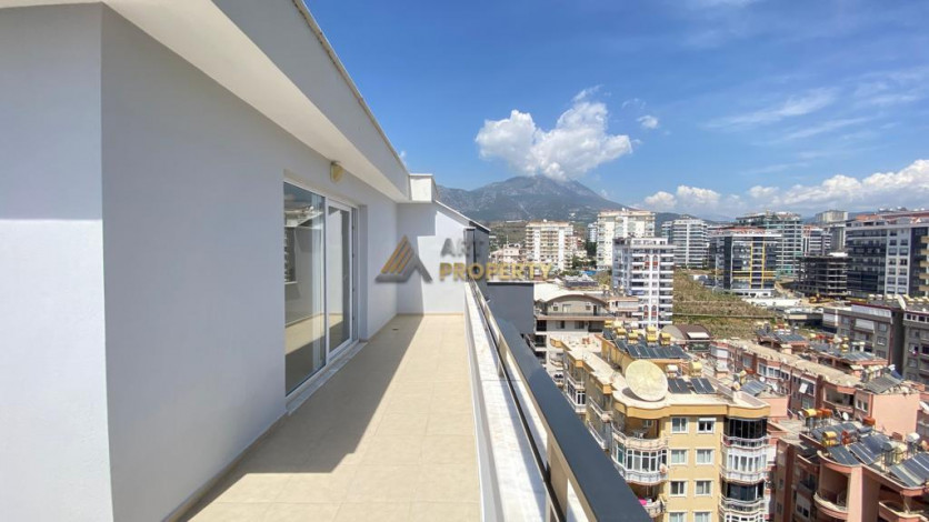 Видовой пентхаус планировки 4+1, 180м2 в районе Махмутлар - Ракурс 19