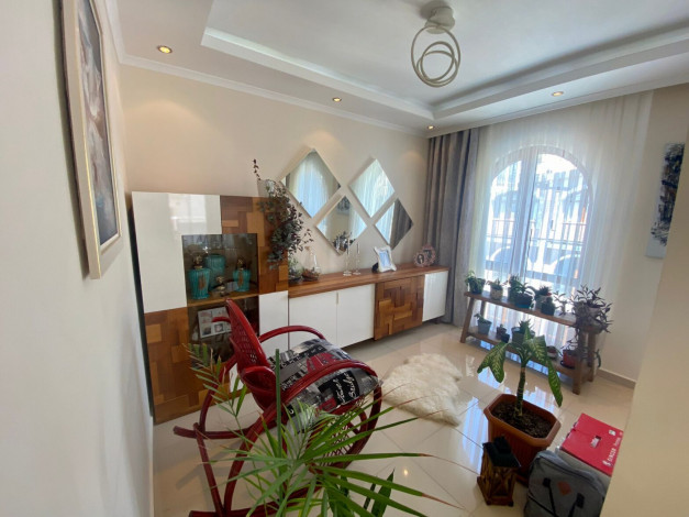 Меблированный пентхаус планировки 4+1, 270м2 в районе Оба - Ракурс 32