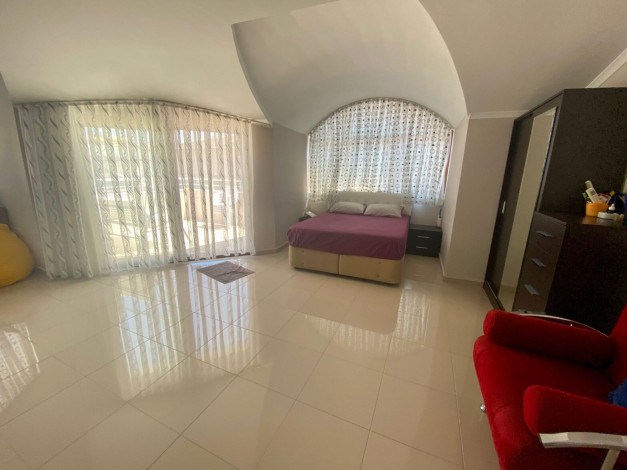 Меблированный пентхаус планировки 4+1, 270м2 в районе Оба - Ракурс 58