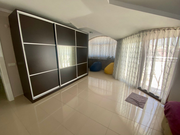 Меблированный пентхаус планировки 4+1, 270м2 в районе Оба - Ракурс 61